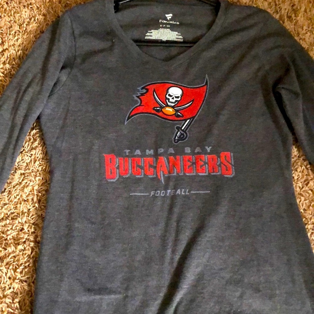 Tampa bay BUCCANEERS shirt